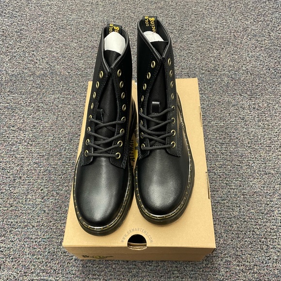 Dr Martens (Women and Men) Brand New - Picture 4 of 4